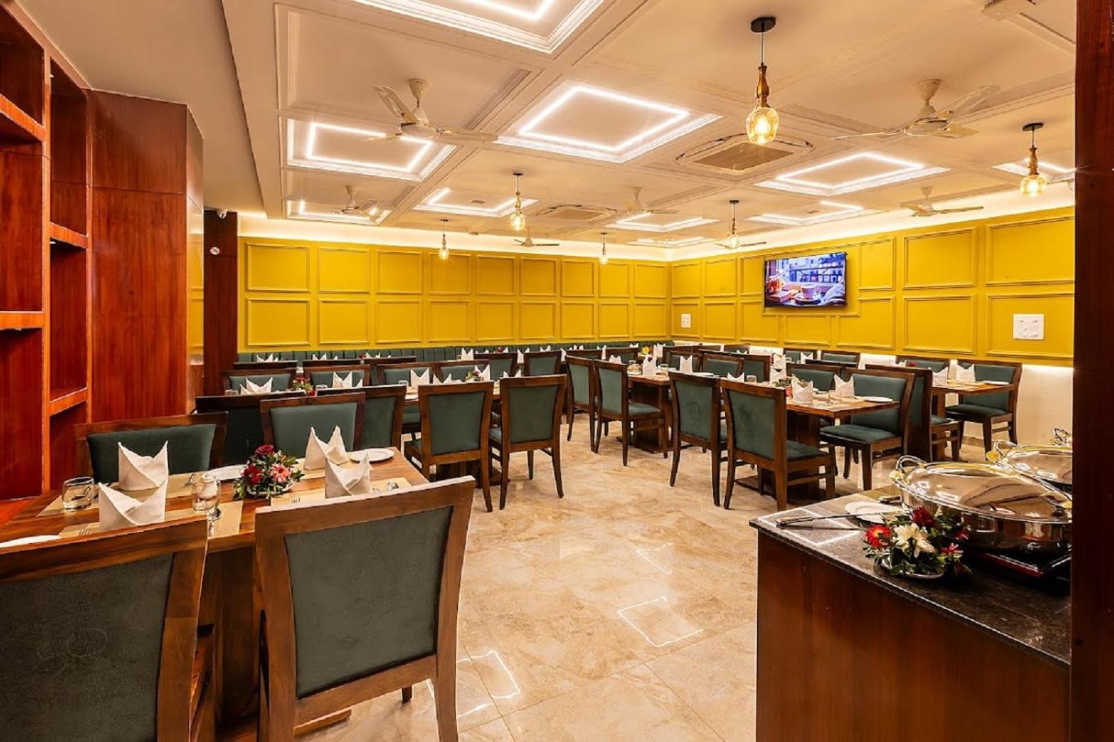 Five Elements Hotels Mertiya Residency Джодпур Екстериор снимка